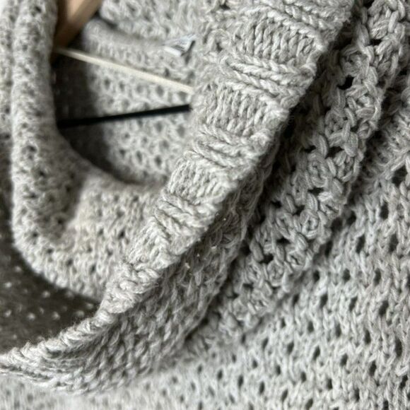 Crown & Ivy Women’s Cowl Neck Open Knit Poncho One Size Light Gray - Picture 2 of 5